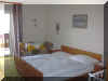 Zimmer Nr. 14.jpg (295161 Byte)