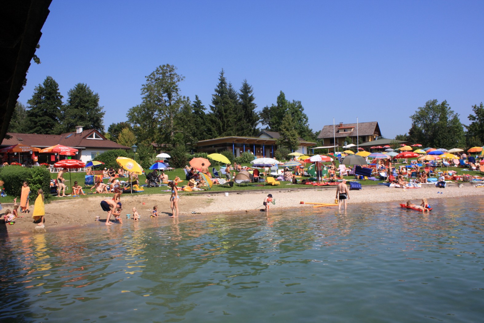 �ffent. Badeplatz 3