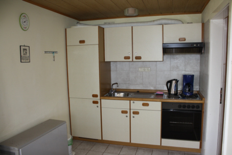 Ferienwohnung Typ B - Küchenzeile im Wohnzimmer